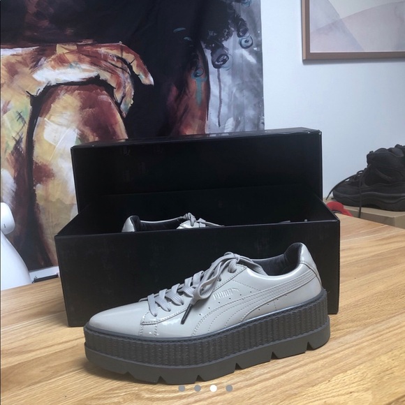 pointed platform shoes